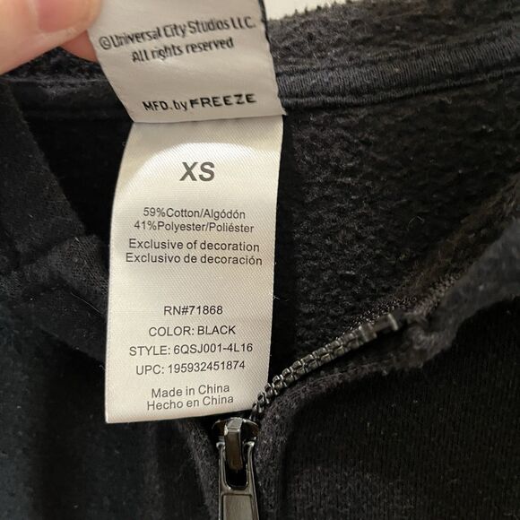 Wicked Movie Zip Up Hoodie Sweatshirt Size XS Black Embroidered Adult Musical - Picture 5 of 10